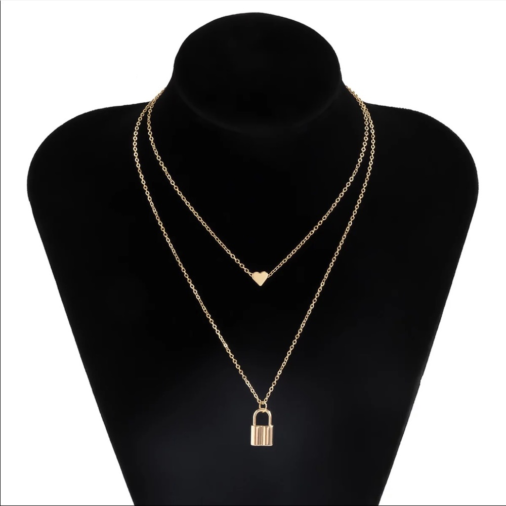 NEW 18K GOLD MULTI LAYERED HEART LOCK PENDANT NECKLACE - Picture 4 of 8